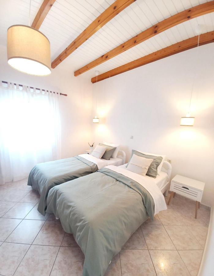 Manolia Apartments Ypsos Buitenkant foto